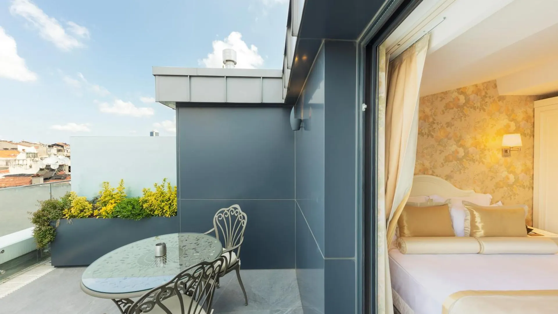 Hallmark Hotel & Spa İstanbul 4*,  Türkiye