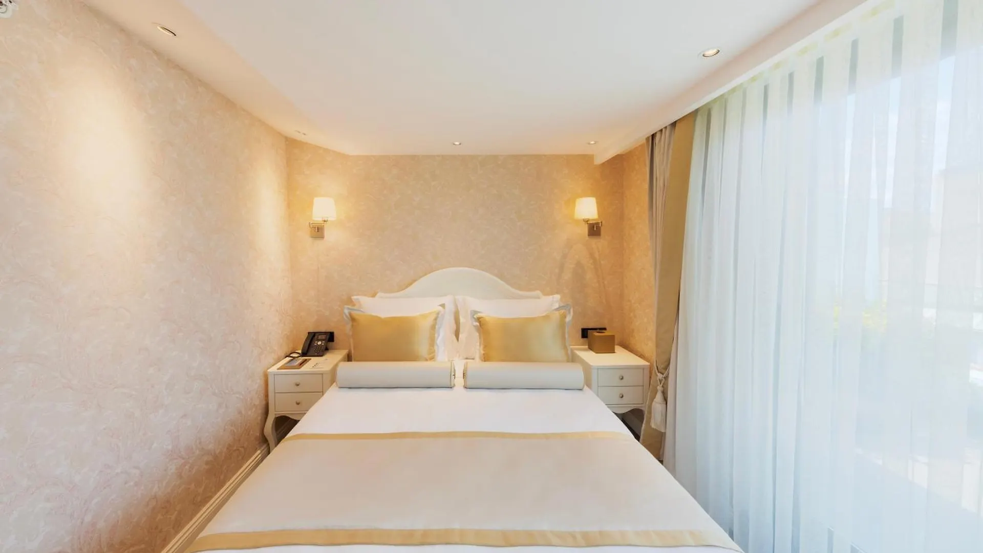 Hallmark Hotel & Spa İstanbul