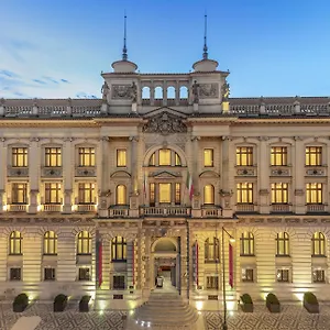Nh Collection Carlo Iv 5*, براغ جمهورية التشيك